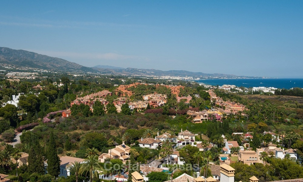 Apartamentos en venta a poca distancia de todas las comodidades y Puerto Banús en Nueva Andalucía, Marbella 1144