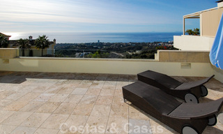 Moderno y lujoso ático apartamento en venta en Marbella 37464 