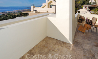 Moderno y lujoso ático apartamento en venta en Marbella 37470 