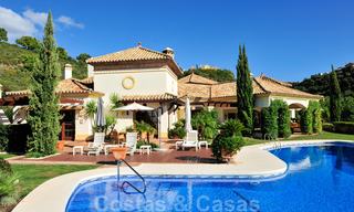 Encantadora villa de lujo de estilo andaluz para comprar en La Zagaleta, Marbella - Benahavis 20439 