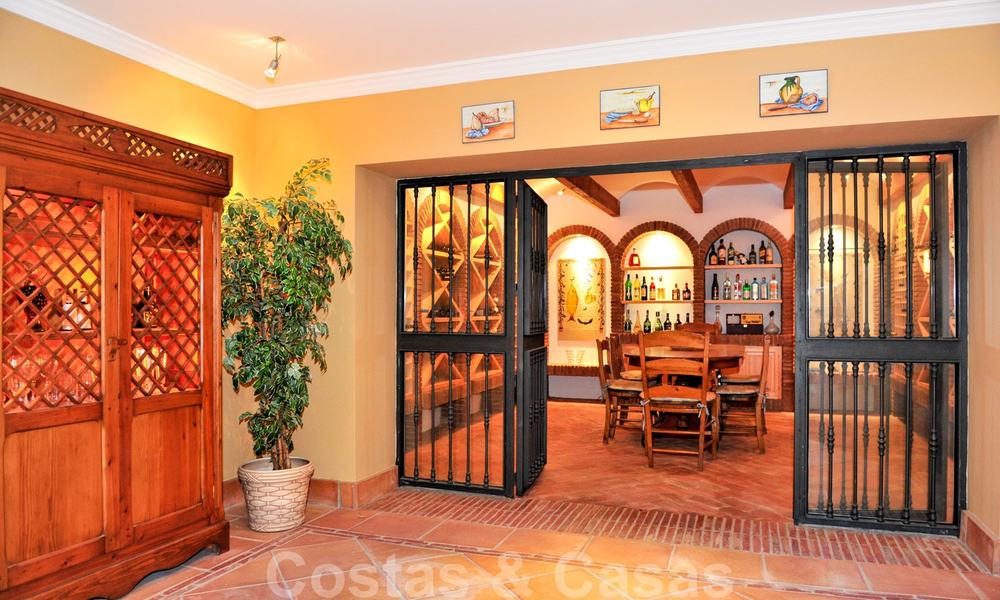 Encantadora villa de lujo de estilo andaluz para comprar en La Zagaleta, Marbella - Benahavis 20446