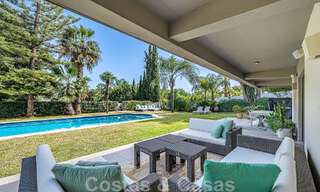 Moderna villa de lujo en venta en el valle del golf de Nueva Andalucia, a poca distancia de Puerto Banús, Marbella 51028 
