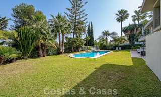 Moderna villa de lujo en venta en el valle del golf de Nueva Andalucia, a poca distancia de Puerto Banús, Marbella 51041 