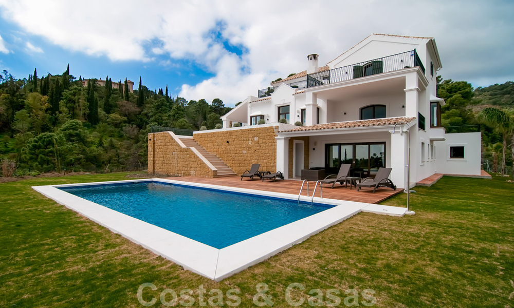 Villa de lujo de estilo andaluz para comprar, Marbella - Benahavis 29527