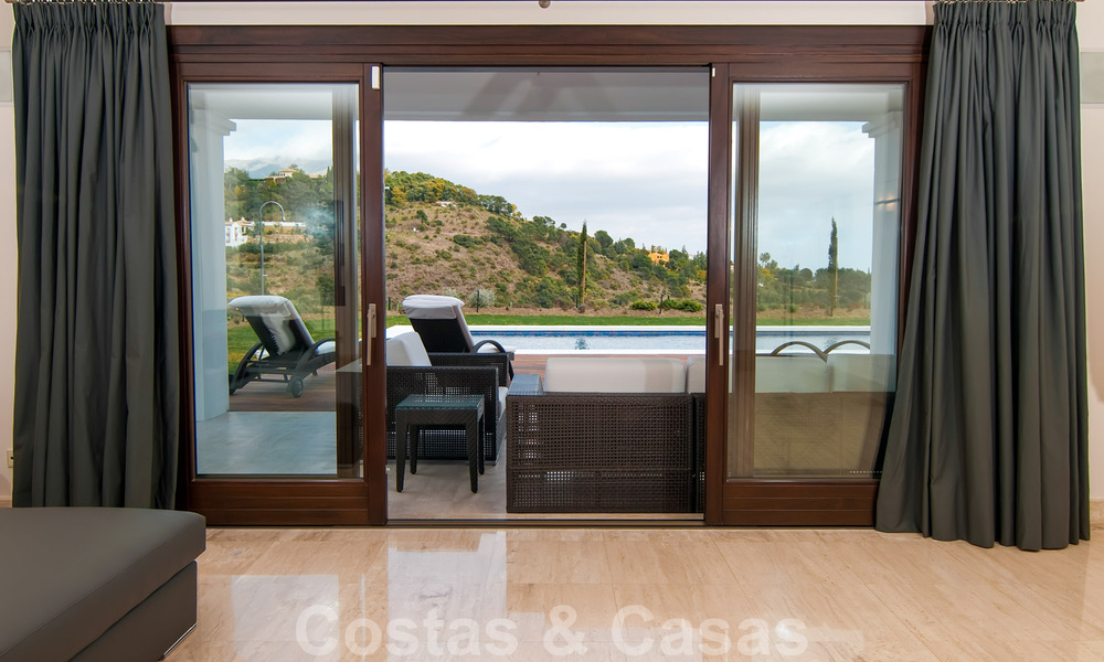 Villa de lujo de estilo andaluz para comprar, Marbella - Benahavis 29551
