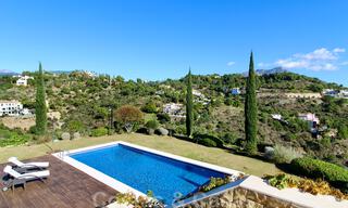 Villa de lujo de estilo andaluz para comprar, Marbella - Benahavis 31588 