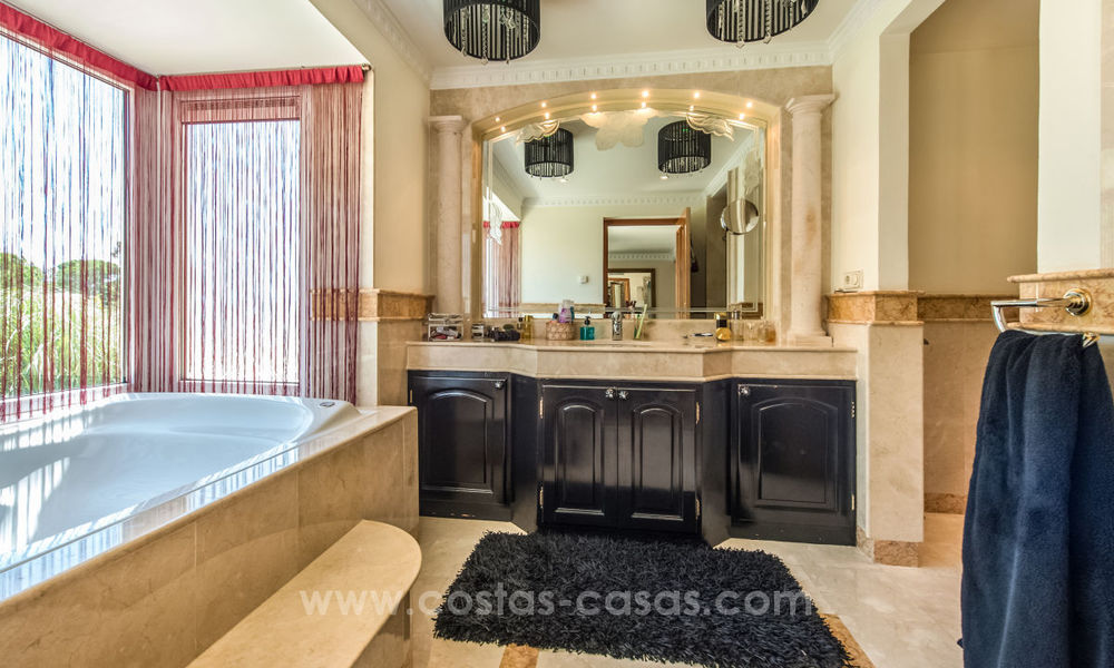 Villa de lujo a la venta en Nueva Andalucia - Marbella 17718