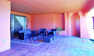Apartamentos y áticos de lujo en primera línea de playa a la venta en Marbella 33846 