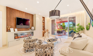 Apartamentos exclusivos en primera línea de playa en venta en la New Golden Mile, entre Marbella y la ciudad de Estepona 795434 