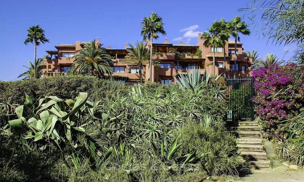 Apartamentos y áticos al lado de la playa a la venta en Marbella este 21309