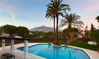 Villa Contemporánea en venta en Nueva Andalucía - Marbella 23411 