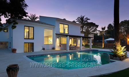 Villa Contemporánea en venta en Nueva Andalucía - Marbella 23415